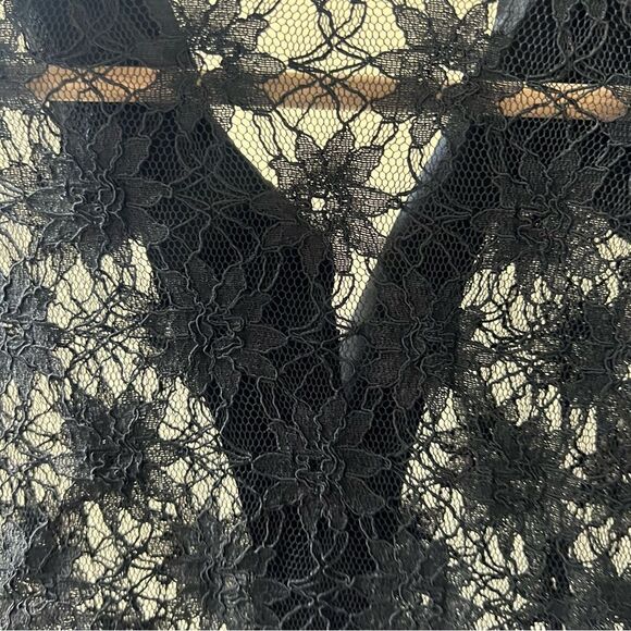 Liz Claiborne lace longline button down top. Size 12 - Picture 6 of 7